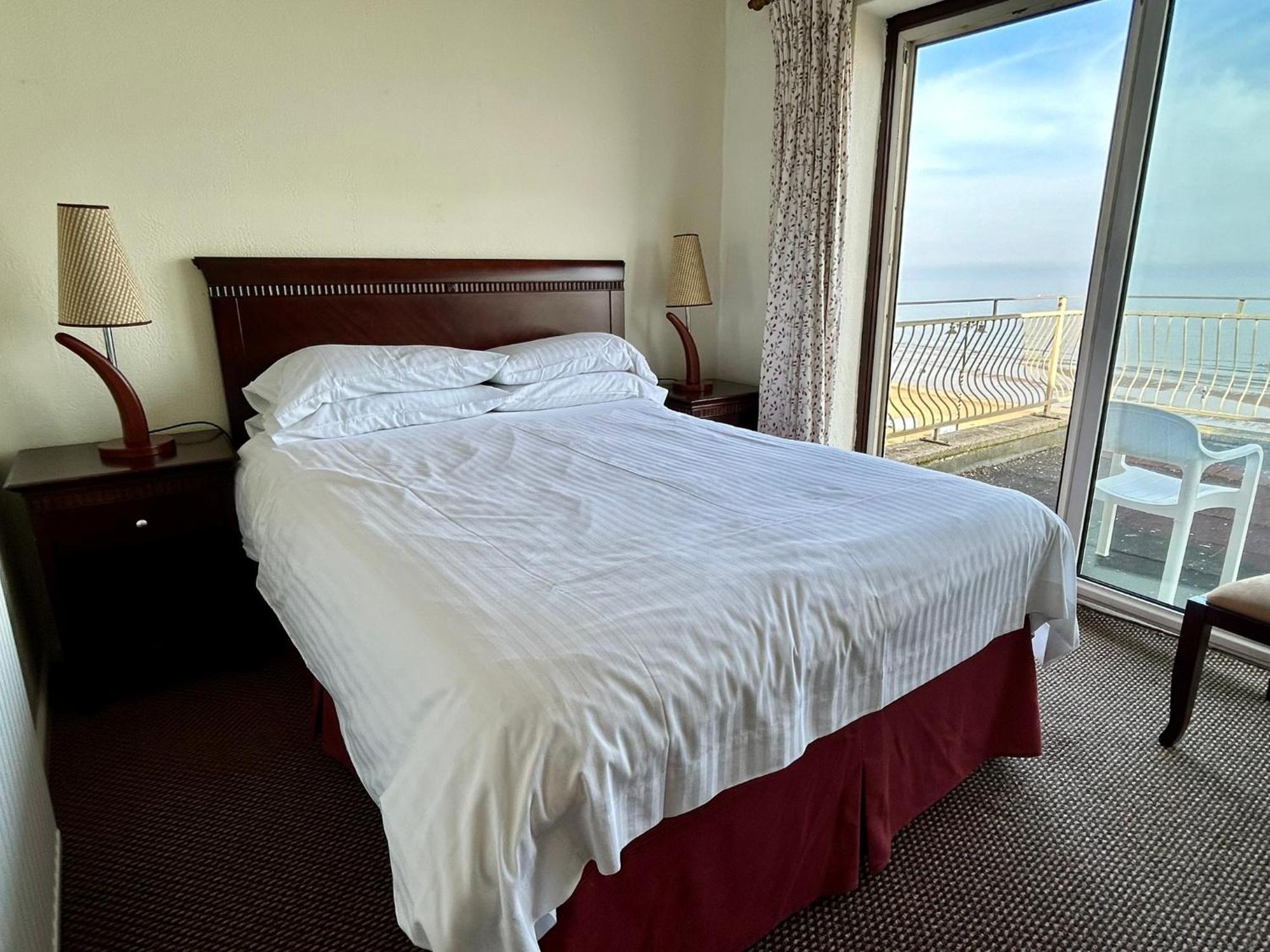Bay View - Seafront, Sandown - Free Car Ferry For Bookings Of 3 Or More Nights, Subject To Availability Eksteriør bilde